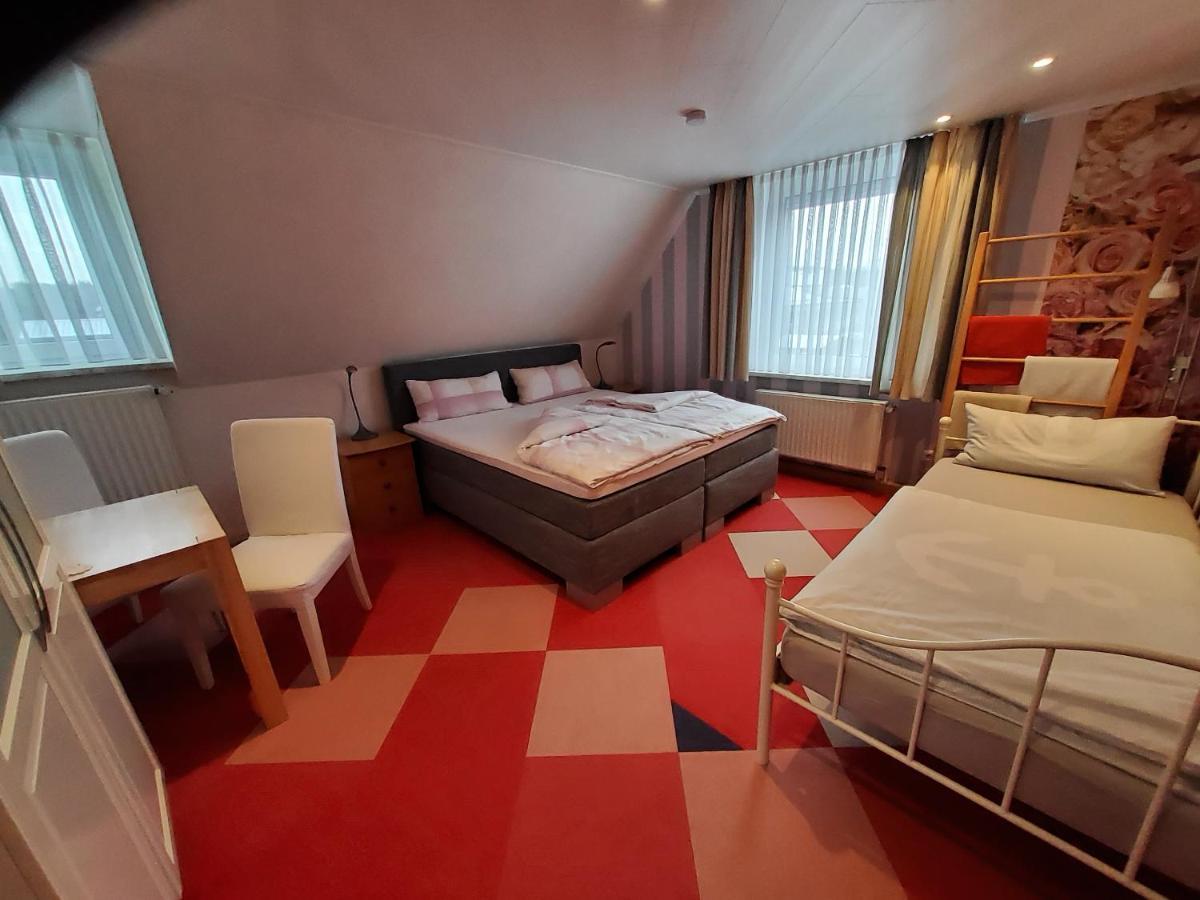 Gaestehaus Schmidt Bed & Breakfast
